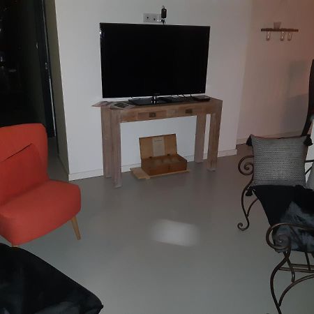 Atelier Natur'L Les Ronzieres Saint-Paul-d'Uzore 外观 照片